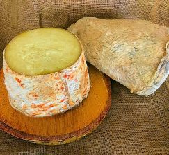 Divle Obruk Tulum Peyniri(dünyaca meşhur)