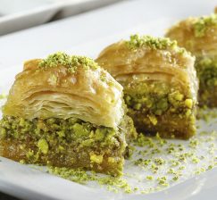 Yaşar Pastanesi, Maraş Fıstıklı Baklava