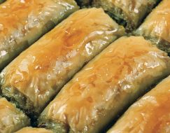 Yaşar Pastanesi, Maraş Fıstıklı Kıvrım Baklava