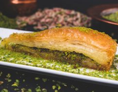 Ayıntap, Havuç Dilimi Baklava