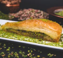 Ayıntap, Havuç Dilimi Baklava