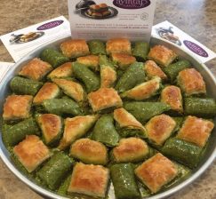 Ayıntap, Karışık Baklava